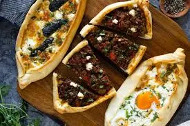Pide - Kuliner Khas Turki